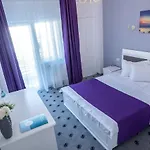 Tadora Ξενοδοχείο