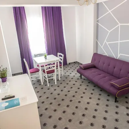 Hotel Tadora 3*