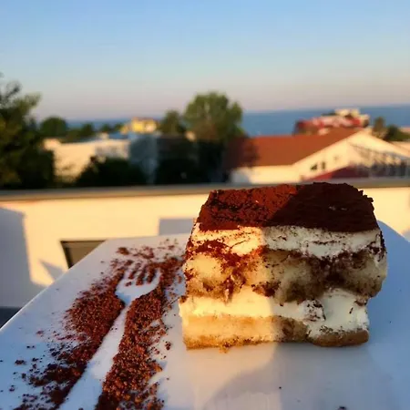 Hotel Tadora 3*