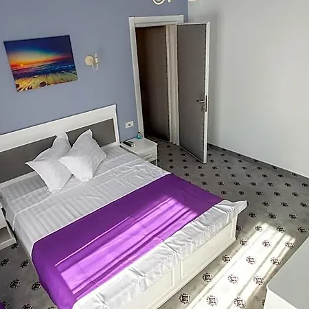 Hotel Tadora 3*