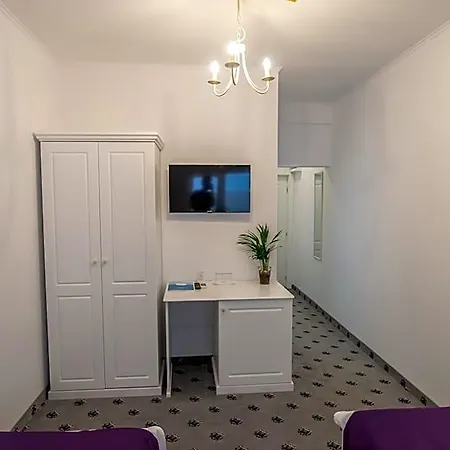 Tadora 3*