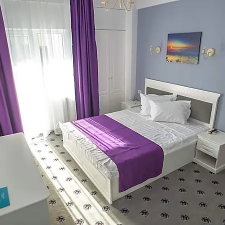 Hotel Tadora 3*