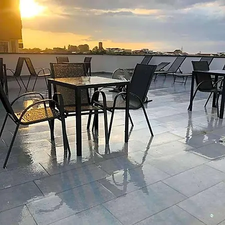 Tadora 3*